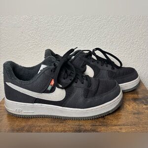 Nike Air Force 1 Toasty ‘07 LV8 Black White Men’s 7 Women’s 8.5
